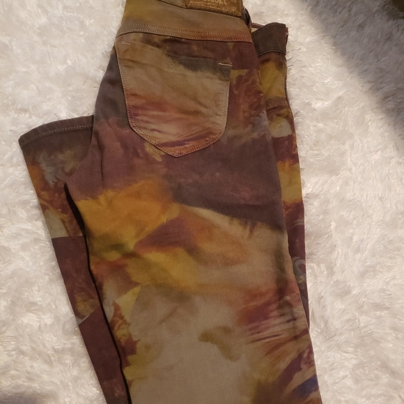 Diesel Livier Skinny Jeans - Picture 3 of 5